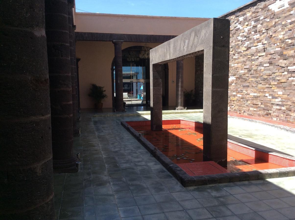 Hotel Candiles Valle de Santiago Exterior foto